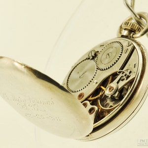 Waltham grade 315 vintage ladies' pocket watch, 3-0 size, 15 jewels, Sterling silver case, Mary Aquinas script image 4