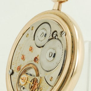 Waltham Vanguard vintage pocket watch, 18 size, 21 jewels, heavy yellow gold filled smooth polish SB&B case image 4