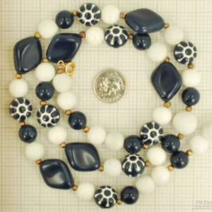 Wood, acrylic and brass 25 necklace with dark navy blue and pure white beads image 3