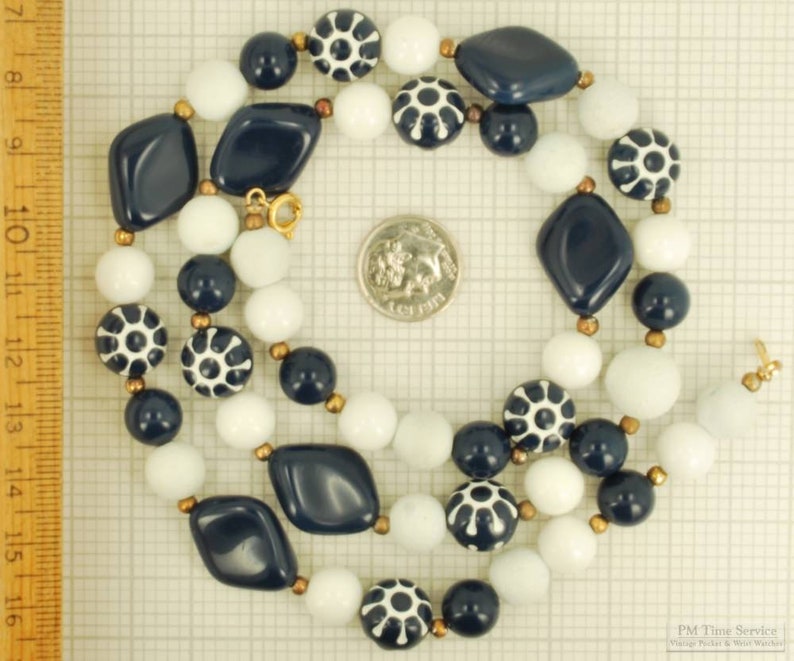 Wood, acrylic and brass 25 necklace with dark navy blue and pure white beads image 3