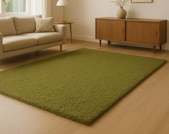 Hand Tufted Wool Rug: Solid Olive Green Plush, Modern Minimalist