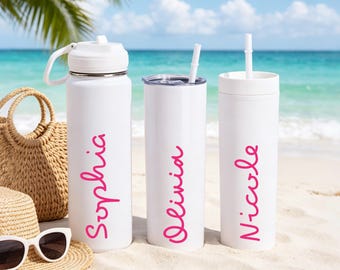 Vaso de agua blanco personalizado con pajita, vaso blanco de isla, vaso de vacaciones, vaso de villa, vaso de isla tropical de amor rosa, vaso blanco con nombre