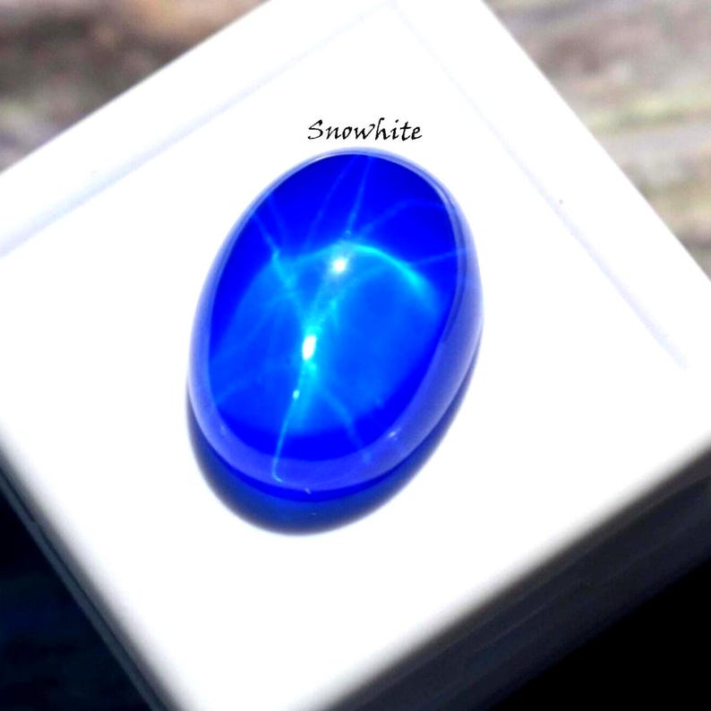 Zafiro azul estrella de 6 rayos, raro, de 13 quilates, cabujón ovalado, zafiro estrella natural sin tratar, gema suelta certificada, joya fina de lujo para coleccionistas. imagen 7