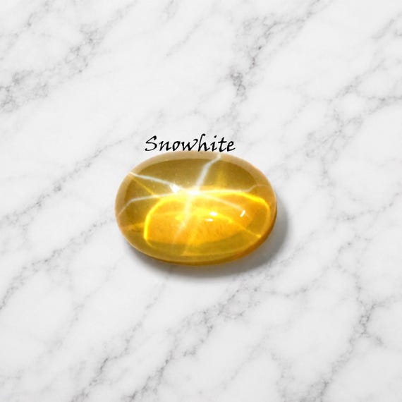 Exquisite Rare Natural 9 Carat Star Golden Yellow Sapphire Loose Gemstone Featuring Brilliant 6-Ray Oval Cabochon Finish for Luxury Jewelry