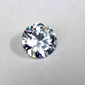 Naturvit safir 4–5 ct rundslipad certifierad lös ädelsten briljantvit sten för smyckestillverkning i ringstorlek safir