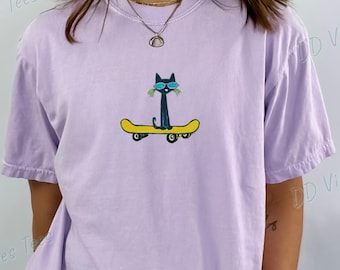 Humorous Pete The Cat Tee | Funny Pete the Cat Skateboard Shirt | Groovy Cat Lover Gift | Reading Sweatshirt