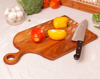 Tabla de cortar de madera de acacia hecha a mano con mango / Tabla de cortar de madera / Tabla de cocina rústica / Tabla para servir y quesos