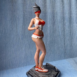 Painted Tracer Miniature 150mm – Fantasy Beauty at the Bar, Sexy Girl, Hand-Painted Resin Figure for Display, Collectors, Gift Idea Decor