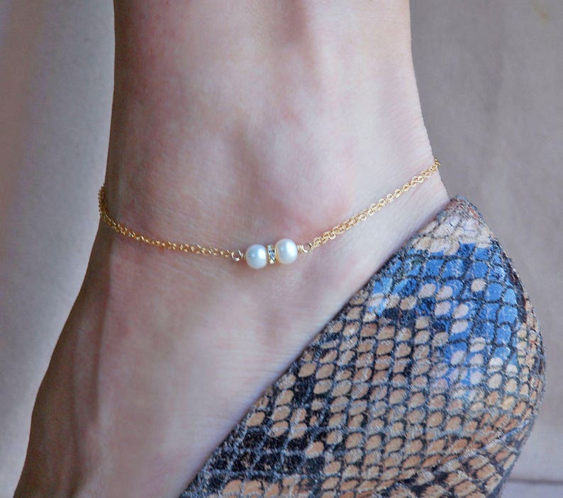 Elegant Pearl Anklet, Bridal Anklet, Stylish Anklet, Summer Jewelry, Gold Filled Anklet, Sterling Silver Anklet, Chain Anklet image 1