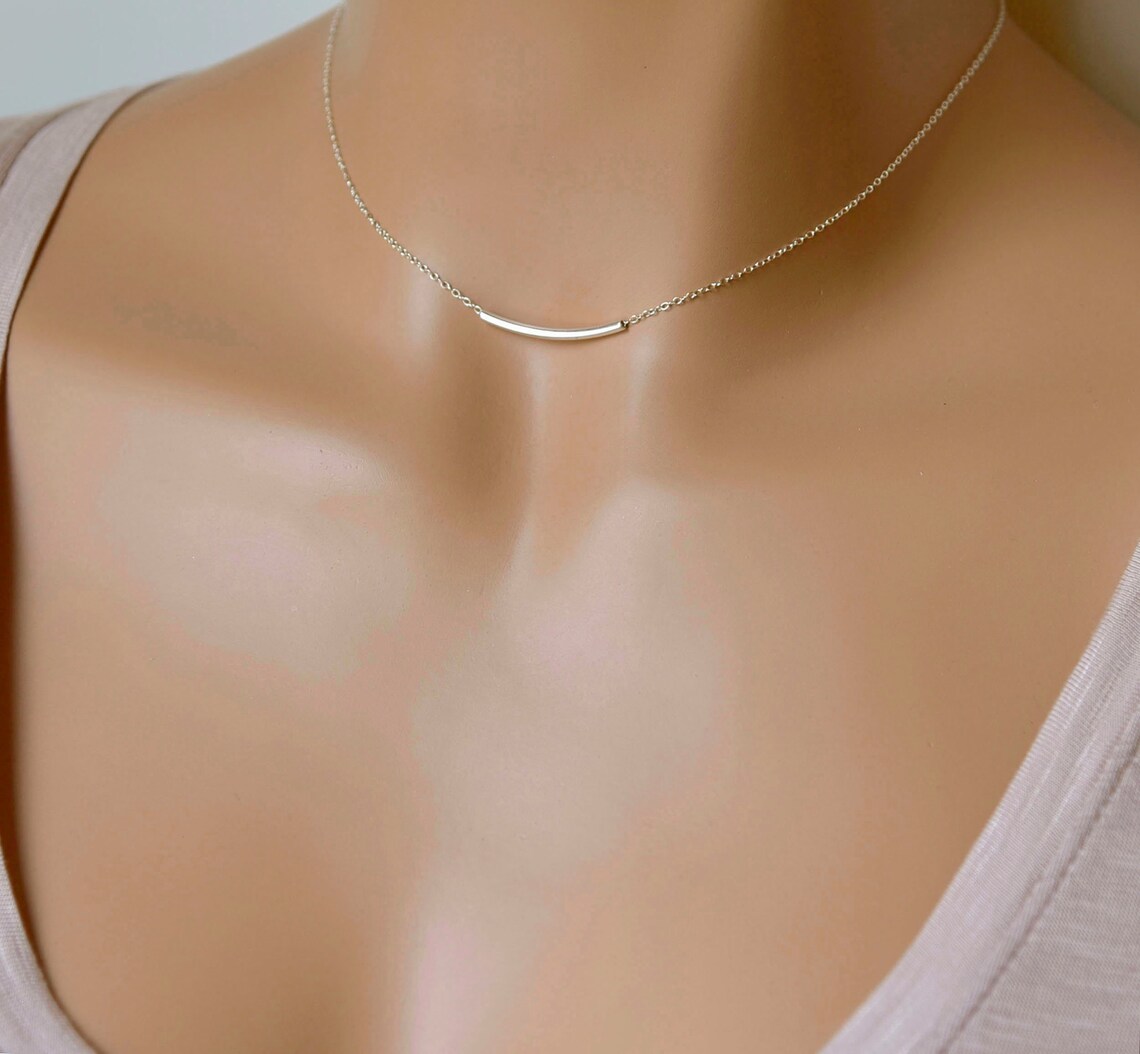 Curved Tube Bar Necklace Simple Everyday Jewelry Dainty Bar Etsy