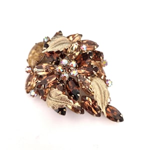 Hattie Carnegie Signed Multi Stone Brooch