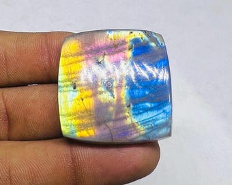 Spectrolietcabochon | Veelkleurige labradoriet, 78 karaat