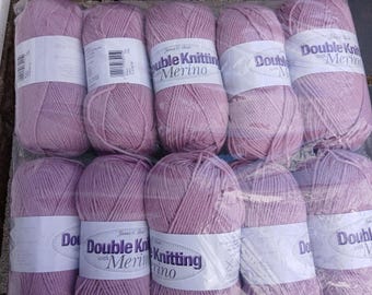 James C Brett Baby Doppel Strickwolle Garn 5x100g Knäuel 10% Merino Wolle Stricken Häkeln Farbschattierungen