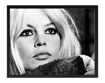 Brigitte Bardot Vintage Photo Print: Classic Hollywood Poster