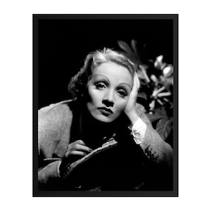 Marlene Dietrich Vintage Photo Print | Retro Hollywood Wall Art | Classic Movie Star Decor| Mid-Century Glamour Poster | Gift for Film Lover