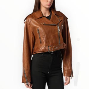Cropped Brown Lambskin Leather Biker Jacket: Women&#39;s Moto Jacket with Belt
