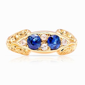 Antique Edwardian Sapphire & Diamond Engagement Ring in Solid Gold | Lab-Grown Diamonds D–F VVS | Certificate and  Luxury Box