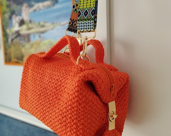 Łatwy wzór na szydełkową torbę na ramię, samouczek PDF i wideo dla początkujących dotyczący torebki, lekcja robienia torebki DIY, przewodnik krok po kroku po grubej włóczce, torba letnia w stylu boho