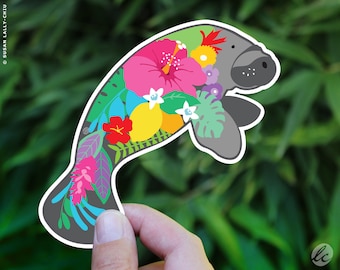 Pegatina impermeable de manatí y flores tropicales; úsela en botellas de agua, computadoras portátiles o automóviles.