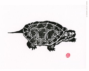 Grabado en linóleo de tortuga; pequeña obra de arte de la naturaleza, tallada e impresa a mano, original.