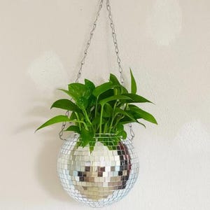 Boho Disco Ball Planter – 15cm Self-Watering Hanging Mirror Pot | Retro Bohemian Plant Hanger | Gift for Plant Lovers | Funky Home Decor