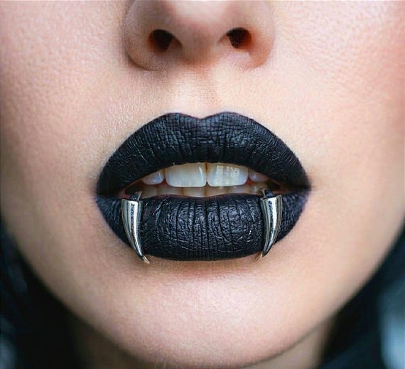 Gothic Vampire Fang Lip Cuffs, Stainless Steel Non-Piercing Jewelry, Fake Lip Piercing, Halloween Accessories