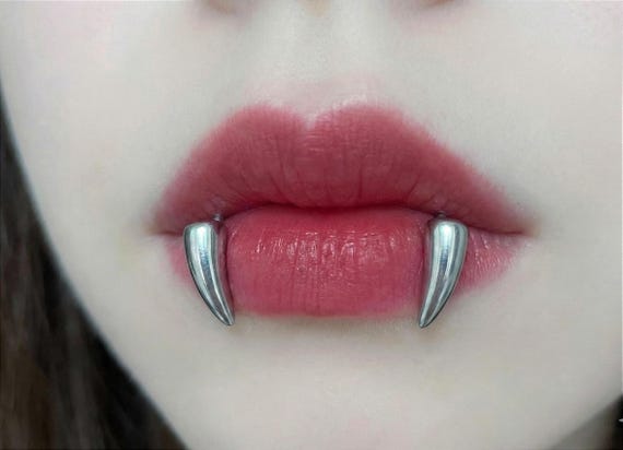 Vampire Fang Lip Cuffs - Non-Piercing Gothic Fangs | Edgy Lip Jewelry | Halloween Accessories