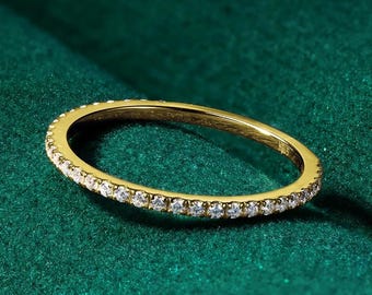 Moissanit Halv Evighetsring: 14k Förgyllt Sterlingsilver