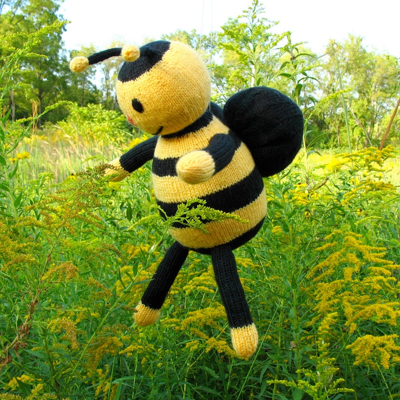 Honey the Bee PDF Knitting Pattern for Stuffed Animal image 2