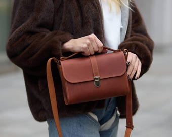 Leder Geldbörse Damen: Crossbody Bag - Umhängetasche - Geschenk für Sie