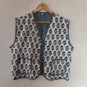 Reversible Kantha Quilted Vest: Vintage Floral Cotton Jacket