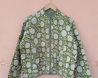 Chaqueta reversible de algodón Kantha acolchada hecha a mano: abrigo con estampado de bloques estilo boho.