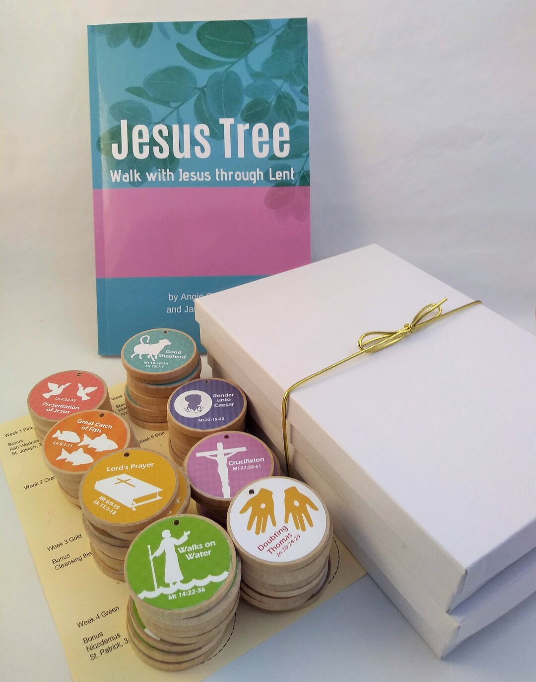 LENT Jesus Tree- MEDIUM Ornament Size With 6x9 Book - Walk With Jesus ...
