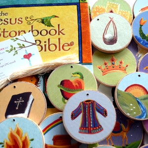 Ornements de l'Avent biblique du livre de contes de Jésus : arbre de Christian Jesse, dos d'autocollants, liste 4