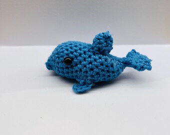 ハンドメイド　夏　編みぐるみ　インテリア　置物　海の生き物　イルカ ハンドメイド 夏 編みぐるみ インテリア 置物 海の生き物 イルカ