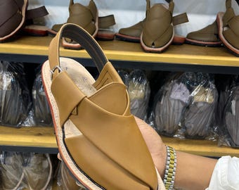Handmade Camel Leather Peshawari Sandals: Traditional Mens Chappal