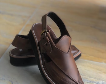 Handgemaakte leren Peshawari Chappal - traditionele herensandalen