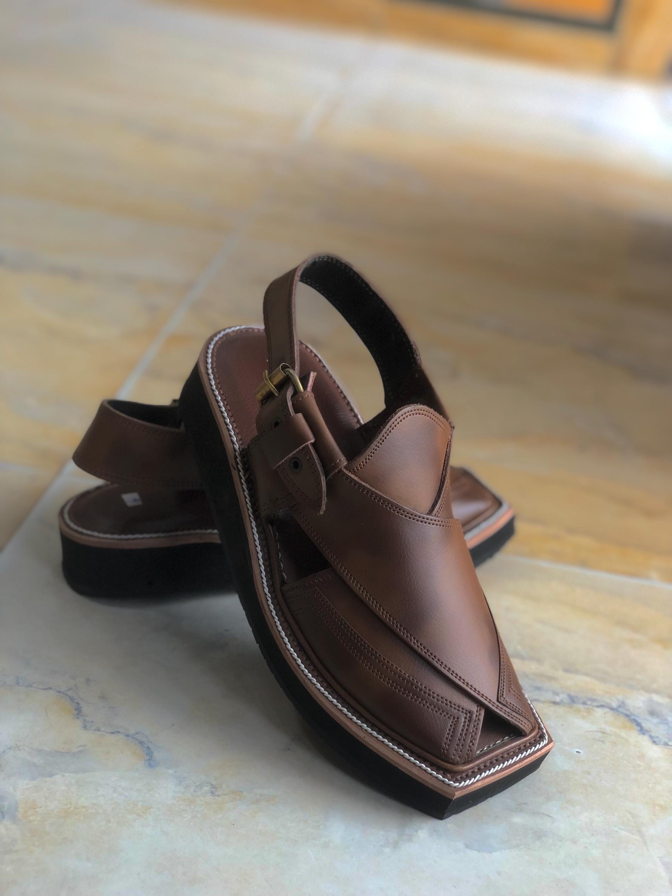 Handmade Leather Peshawari Chappal - Traditional Men