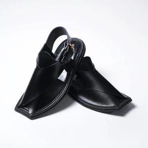Cultural Handmade Peshawari Chappal, Men&#39;s Traditional Sandals, Gift for Him, Authentic Footwear