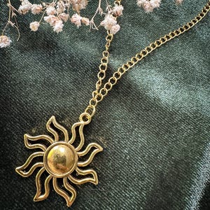 Sun Amulet Necklace Gold – Boho Jewelry | Sun Pendant Necklace | Mystical Jewelry | Witch Style | Statement Necklace