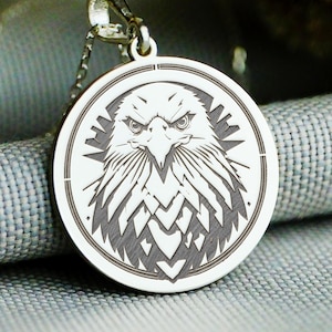 Eagle Head Necklace – Fierce Eagle Portrait Pendant, Symbol of Freedom & Power, Silver or Gold Eagle Jewelry, Gift for Him or Her