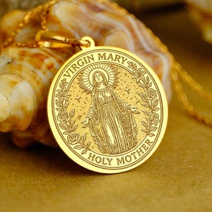 Virgin Mary Necklace – Holy Mother Pendant with Roses, Catholic Religious Jewelry, Spiritual Gift for Women, Christian Faith Keepsake