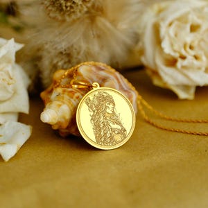 Warrior woman necklace symbolizing courage, strength, and feminine power. Inspired by shield maidens, goddesses, and mythic heroines. Ideal gift for strong women, feminists, and mythology lovers. This pendant celebrates resilience and bravery with bold elegance. Perfect as a birthday gift, empowerment charm, or symbolic talisman. Gift for her, warrior jewelry, mythic pendant, shield maiden necklace.