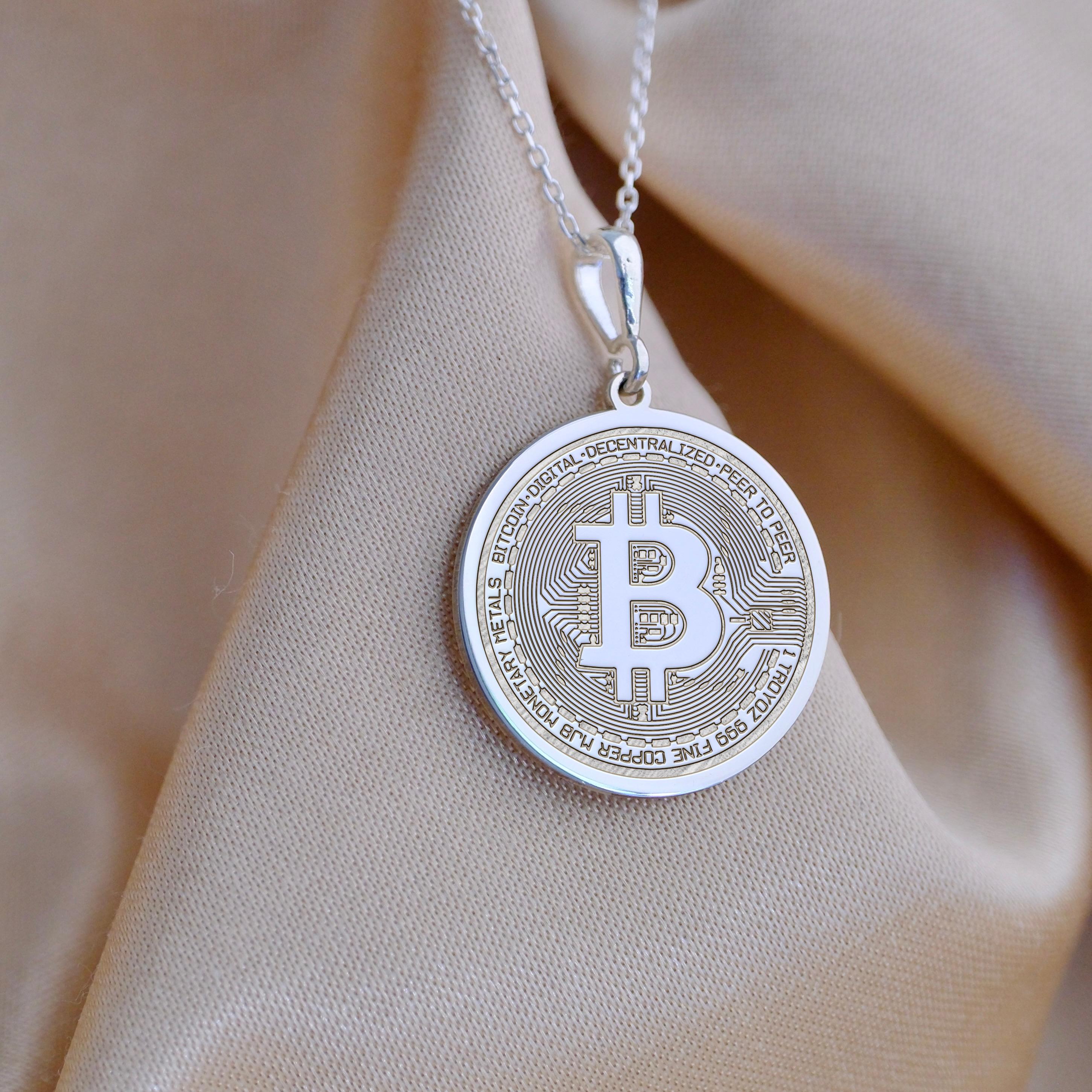 ビットコイン ホワイトシルバーネックレス ビットコイン Bitcoin Pendant White Iced 分散通貨暗号通貨ビット