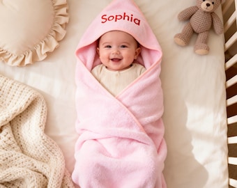 Serviette de bain carrée à capuche personnalisée pour bébé, avec inscription personnalisée, serviette de piscine, cadeau pour nouveau-né (garçon ou fille) pour son 1er anniversaire, Noël ou une baby shower.