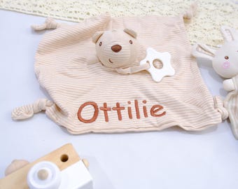 名前刺繍入りのパーソナライズされたベビーラビー、カスタムセキュリティブランケット、新生児ギフト、ベビーシャワープレゼント、柔らかい動物柄のコンフォーター