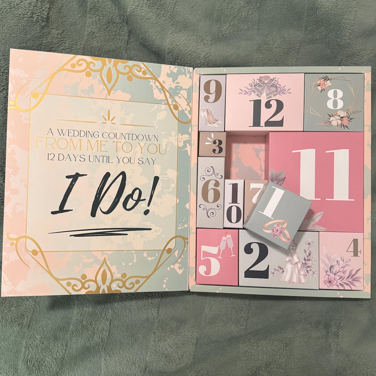 Wedding Advent Calendar | Bride Advent Calendar | Bridal Countdown Calendar | Wedding Countdown Calendar | Unique Wedding Gifts for Bride