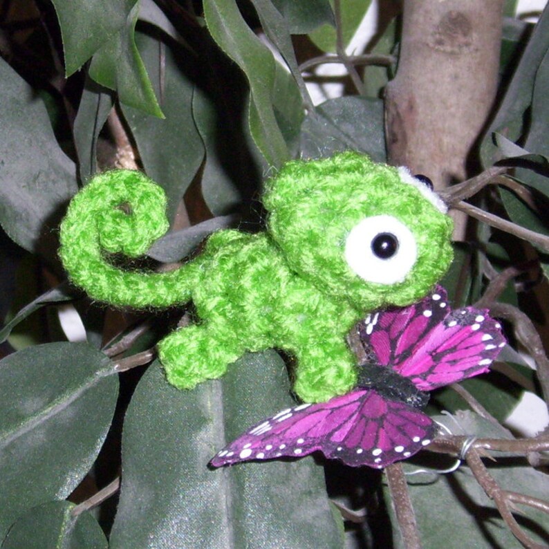 Mini Green Chameleon Plushie 2.5 inch Small Crochet Animal Stuffed Toy Lizard Made To Order Miniature Plush Doll image 6