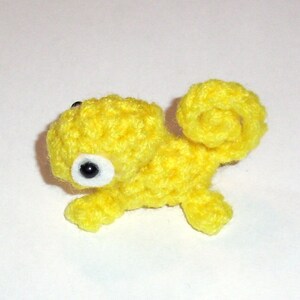 Mini Green Chameleon Plushie 2.5 inch Small Crochet Animal Stuffed Toy Lizard Made To Order Miniature Plush Doll image 7