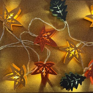 Autumnal Leaf String Lights - 10 LEDS